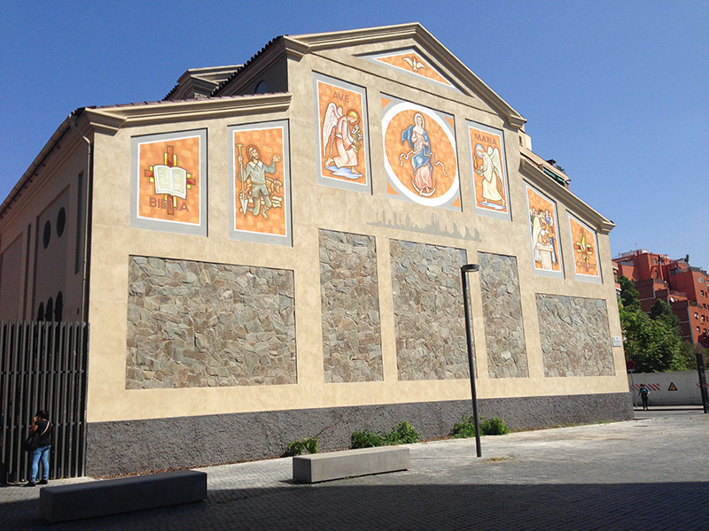 Iglesia de Sant Isidre ( L'Hospitalet de Llobregat, Barcelona)